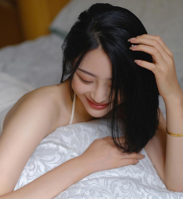 “生理需求”旺盛的女性，可以从5个方面看出