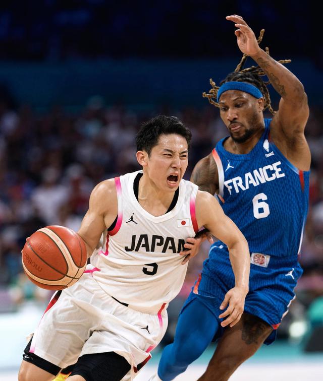 河村勇辉成功留队成NBA现役最矮球员，1米73的他为何能受到灰熊青睐？