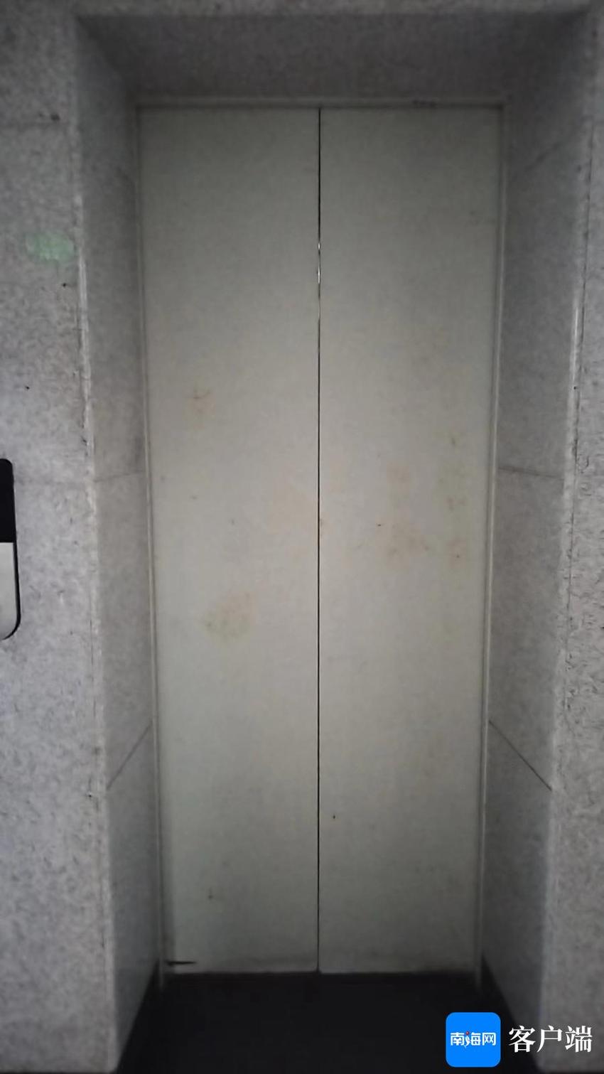 海口三林怡和园小区电梯故障频出 业主质疑物业修来修去“花冤枉钱”