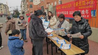 上饶市信州区茅家岭街道开展“便民政策齐宣传 惠民服务零距离”宣传活动