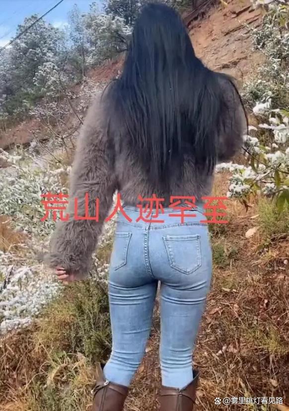 女子带相亲对象爬山，男子却是“闷葫芦”，网友：白给机会都没用