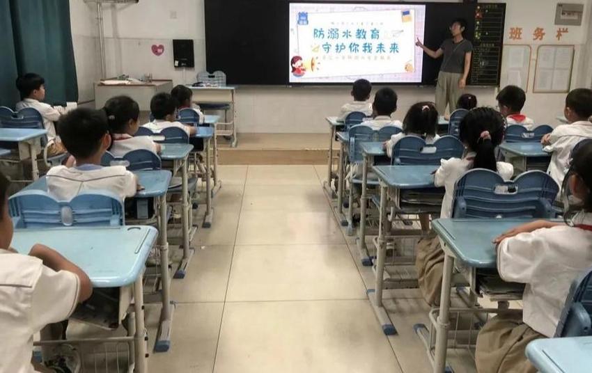 济南高新区景汇小学开展防溺水安全演练活动