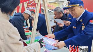 怀来县消防救援大队开展“3·15”消防产品防伪知识宣传活动