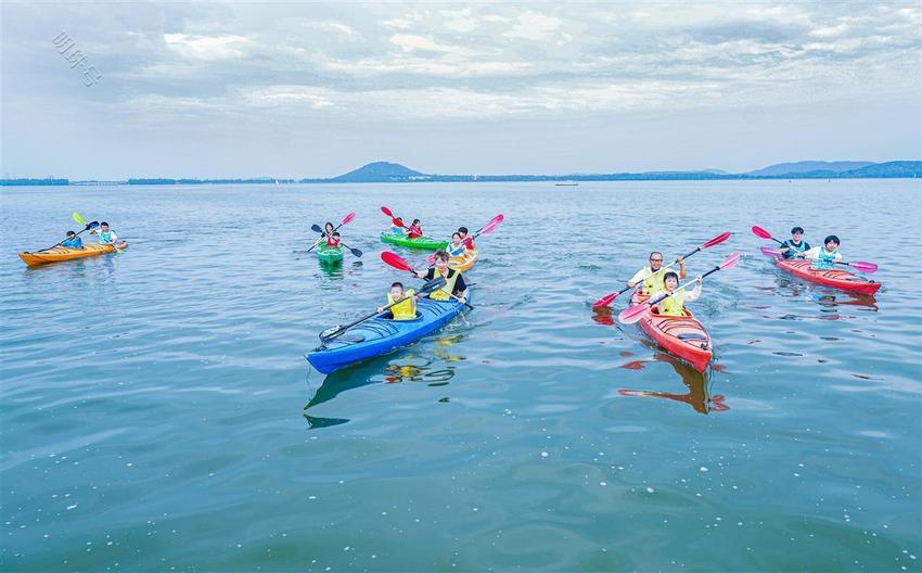 季季有花、月月有节、全年精彩，东湖奋力打造世界名湖、人民乐园