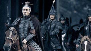 刘备的枭雄之路：从落魄皇族到称霸一方的转变