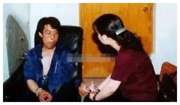 1999年，北京市八名少女宿舍殒命，凶手竟是热心邻居