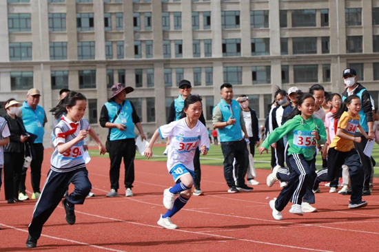 莒南县第四小学举行2024年春季运动会