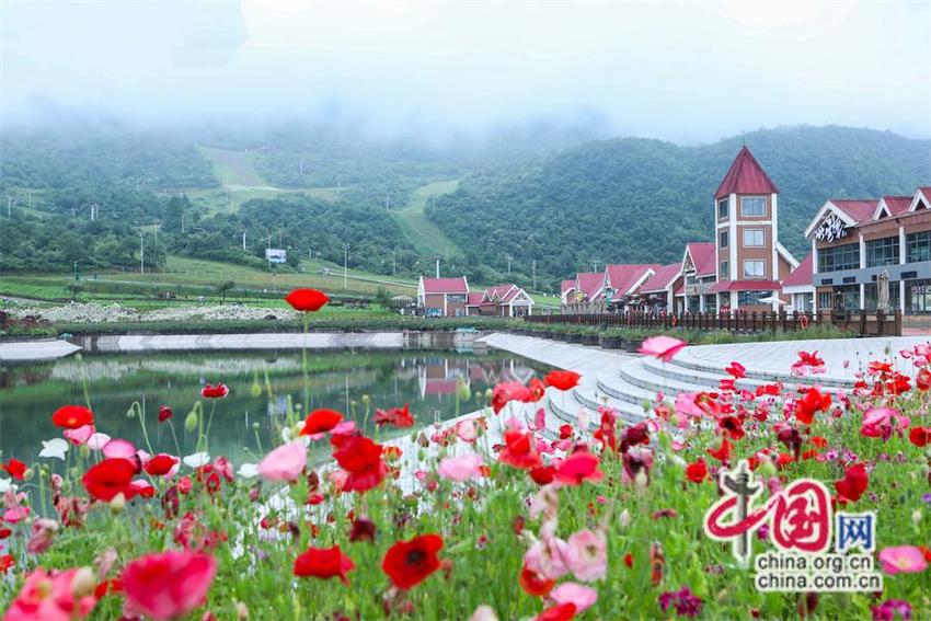 成都西岭雪山发布避暑消夏新场景、新产品、新玩法