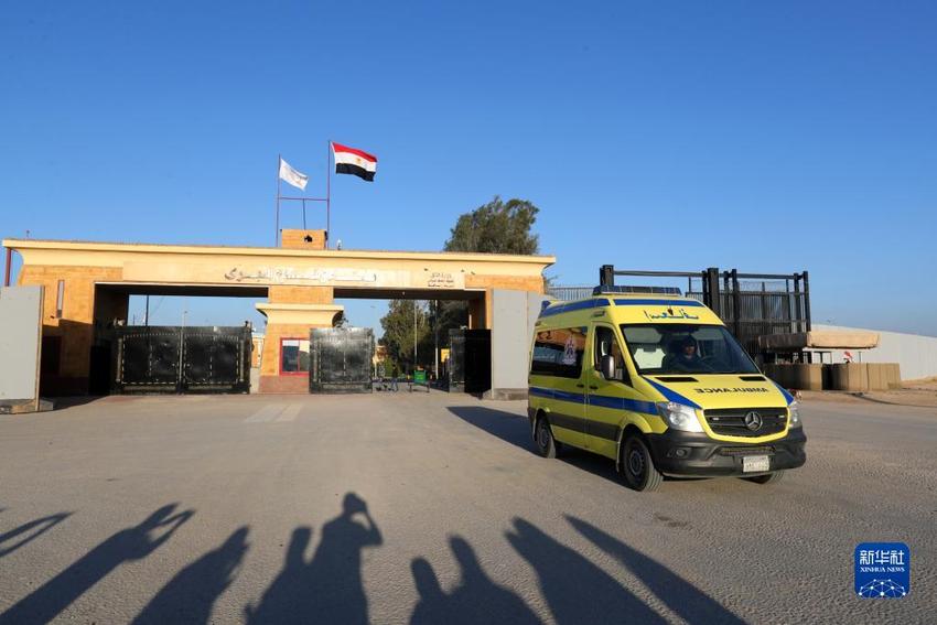 埃及：超500名加沙伤者被送往埃及接受治疗