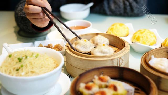 营养师：饮食若能做到3点，或许才对胃有好处