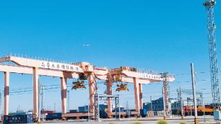 【大道如虹|聚焦共建“一带一路”倡议提出十周年】乌鲁木齐国际陆港区加入新亚欧大陆桥产业（物流）园区联盟