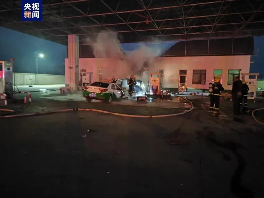 辽宁沈阳一车辆加气过程中发生爆燃，致2人死亡6人受伤