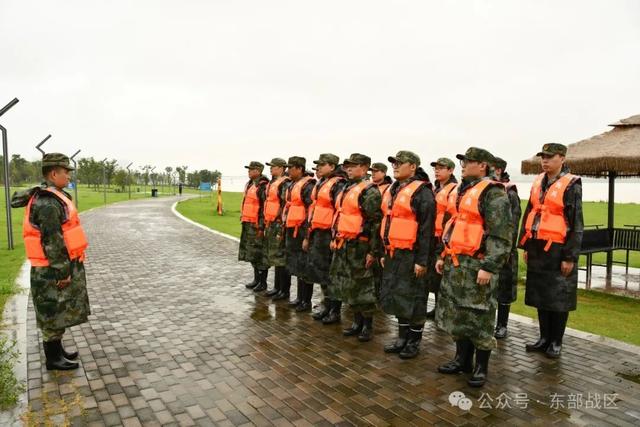 强降雨持续进行，江西高安锦江河段水位迅速上升