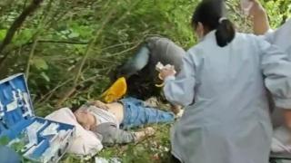 广西柳州一山上滚石伤人，一名9岁儿童抢救无效死亡