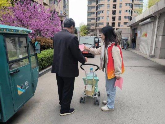 济宁市泗水县泗河街道金泉社区：文明祭扫树新风，绿色追思更清明