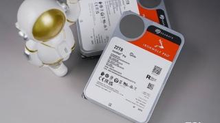 希捷酷狼pro充氦硬盘上手：希捷酷狼pro22tb