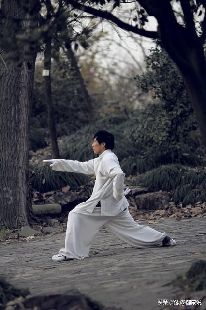 从太极大师张志俊先生去世来看，太极养生法真的能延长生命吗？