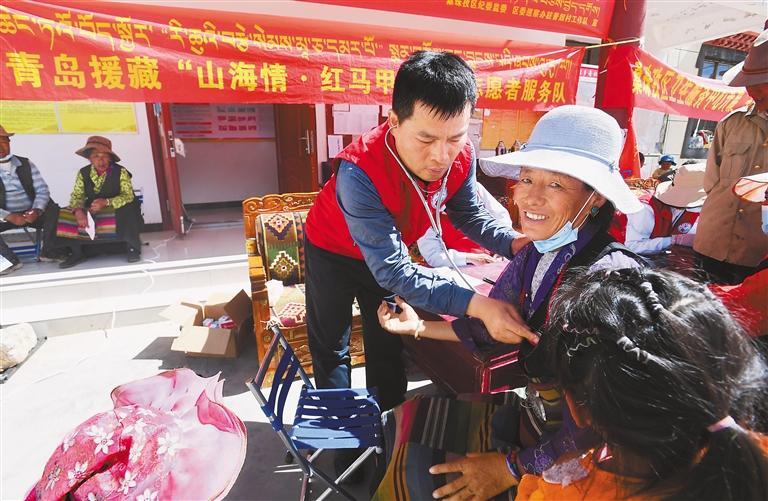 医疗人才组团式援藏——补齐医疗短板 帮带本地人才