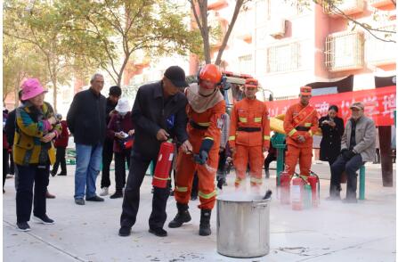 全国消防宣传月|防火宣传进社区 “零距离”筑牢森林防火安全意识