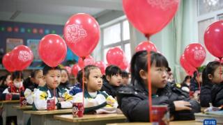 宁夏各地迎来2023年春季学期开学