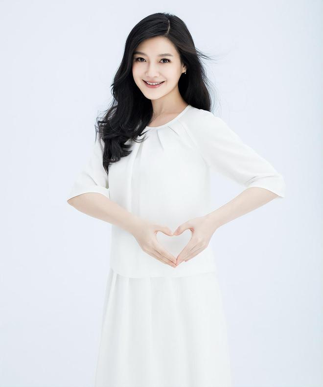 星二代近照比美！杨幂大S女儿酷似妈妈，钟丽缇女儿浓妆太早熟