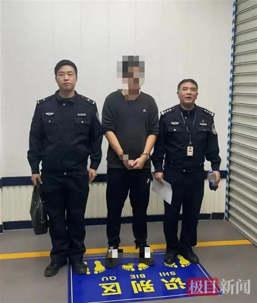 男子醉酒驾车街头追尾，因涉嫌危险驾驶被警方刑拘！