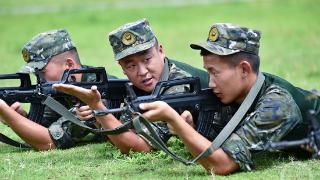 重庆武警射击教员：4年带出130余名满环“神枪手”