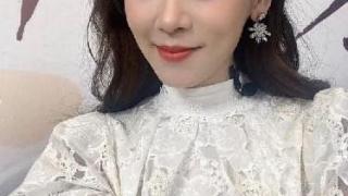 44岁杨思琦回应当年未婚生女，面对丑闻满天飞