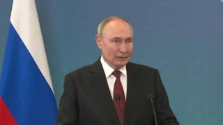 普京：俄罗斯始终支持俄乌谈判并欢迎调停