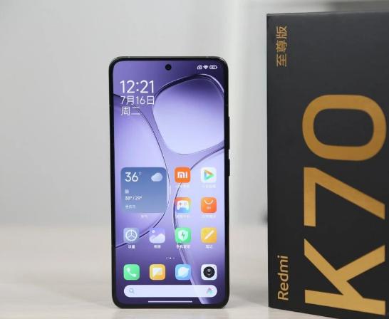 旗舰双芯，游戏王者！Redmi K70 至尊版重塑手游新体验