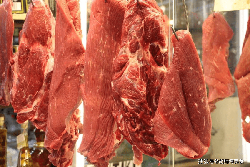 易上火的人，多吃一些“鱼肉、鸡肉、鸭肉”这类白色的肉