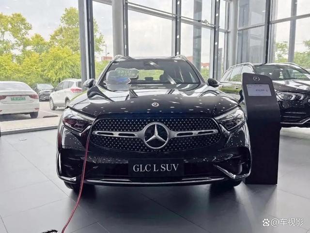 GLC 对决X3？豪华中型SUV对决，谁更具吸引力？