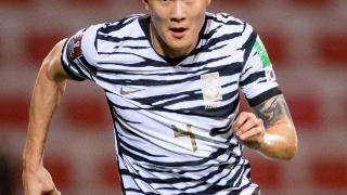 官方：金玟哉当选亚足联2022年度最佳海外球员