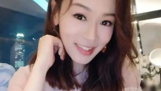 杨思琦再添波折，未婚生子后遭职业滑铁卢，直播卖艺生活不易！