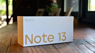 红米Note 13 Pro图赏：直屏OLED，超细四窄边，1399元起颜值如何