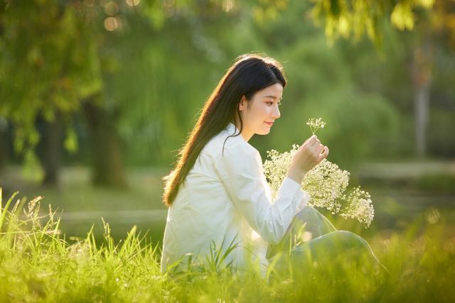 一个真正聪明的女人，从不炫耀以下三样东西