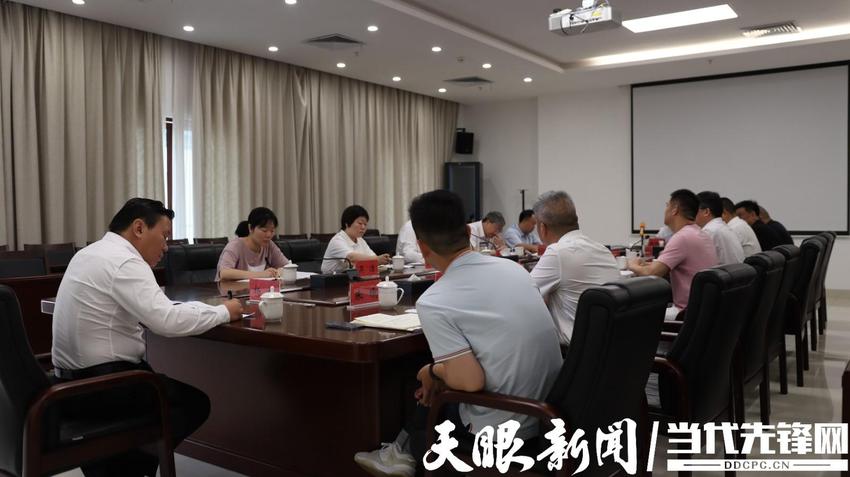 学习贯彻落实《意见》要求 省工商联召开商（协）会、民营企业座谈会