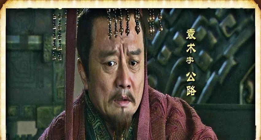 刘备不重视一谋士是谁，为何会被曹操挖走三代重用