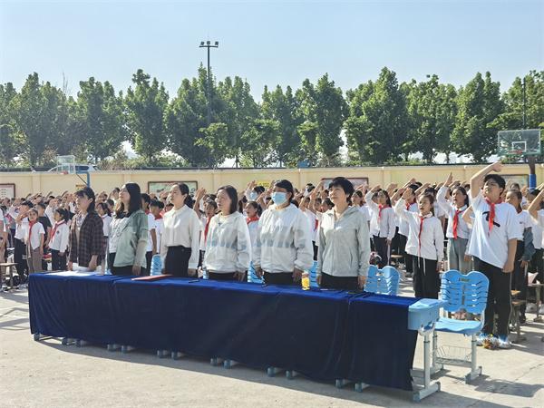 郑州高新区南流小学举行春季运动会