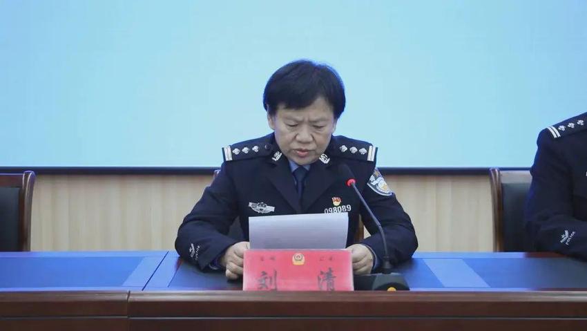 东明县召开“打击和防范网络谣言”新闻发布会