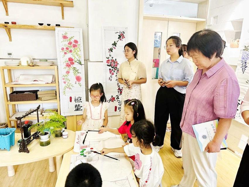 浓荫夏日长 携手共成长——济南市历下区育德幼教集团举行迎接商河县幼教同仁参观学习活动