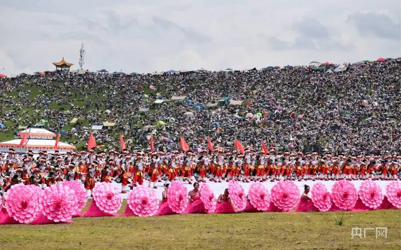 甘肃甘南藏族自治州成立70周年庆祝大会举行