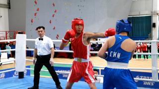 宁夏第十六届运动会青少年乙组拳击项目开赛