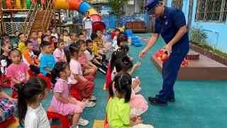 保亭消防走进幼儿园，给萌娃送去安全启蒙课