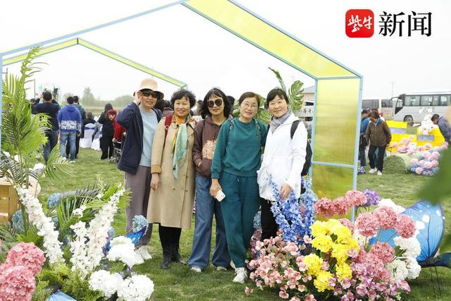 保尔晏华头灶生产基地，占地逾千亩绣球花扮靓美丽乡村