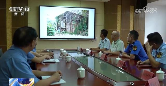 三明市泰宁县检察院检察长李小斌介绍江家大院修缮工作