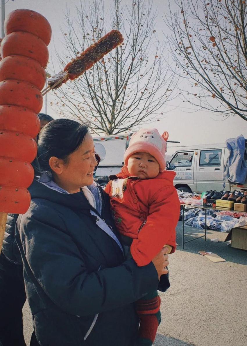 威海乳山市：腊月初一，崖子赶大集！