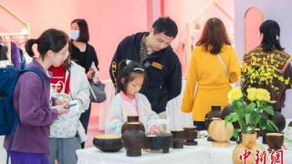 第十七届杭州文博会举行 超500个国际知名文创品牌亮相
