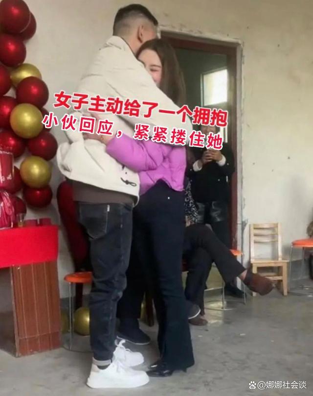 男子订婚，未婚妻娇美，网友直觉：这女人不简单