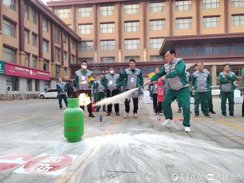 拼速度、展技能！芝罘区举办燃气行业应急抢险和消防技能竞赛